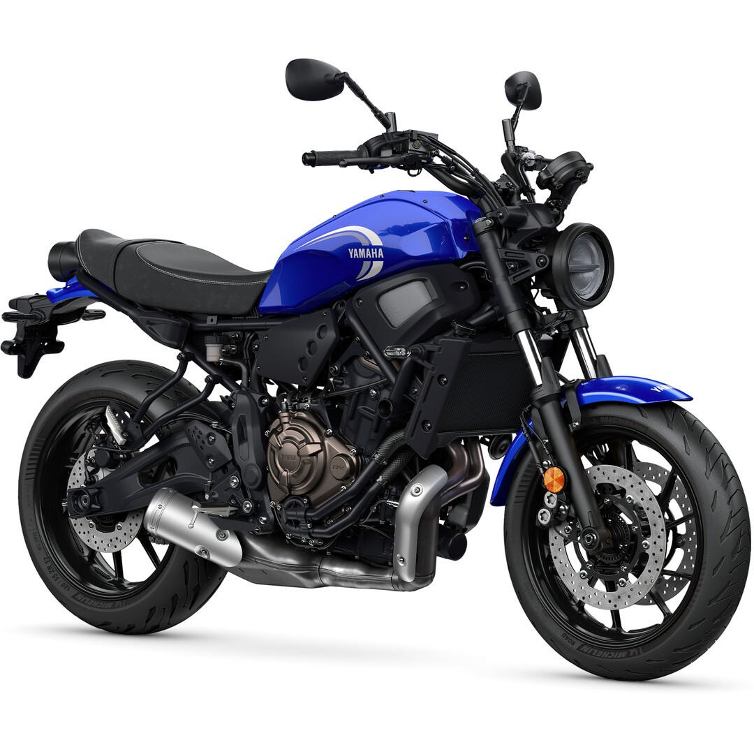 XSR700